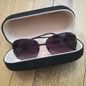 Vintage style rose/burgundy sunglasses
